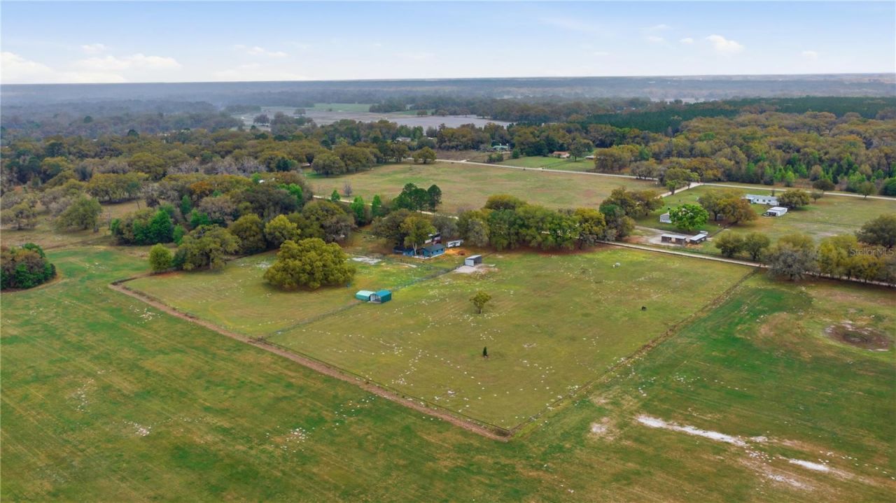 18850 SE 12th Lane , Williston, FL 32696 Photo