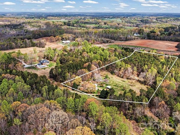 1600 Wooten Street , Catawba, NC 28609