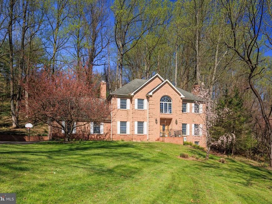 6 Chamaral Court, Cockeysville, MD 21030 Main Photo