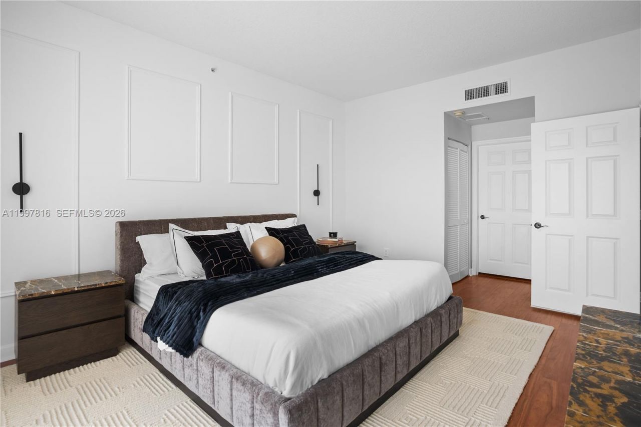 8390 SW 72nd Ave, Unit 428, Miami, FL 33143 Photo