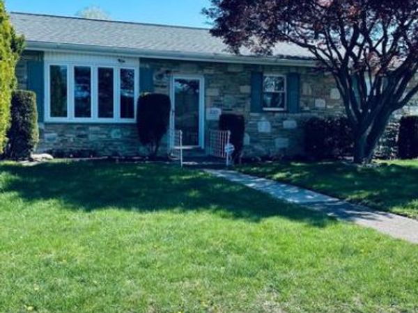 2125 LOTT AVENUE, PHILADELPHIA, PA 19115