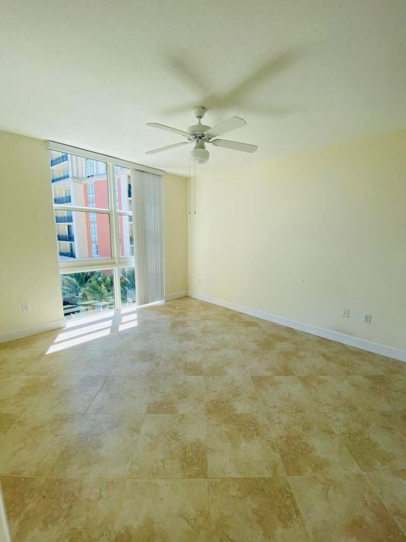 550 Okeechobee Boulevard, Unit 1505, West Palm Beach, FL 33401 Photo