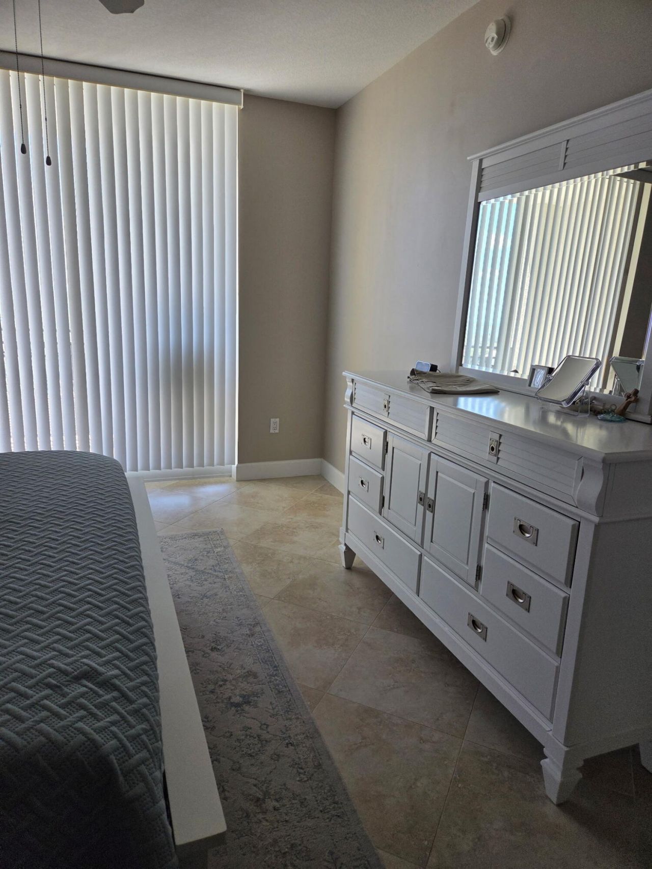 550 Okeechobee Boulevard, Unit 1505, West Palm Beach, FL 33401 Photo