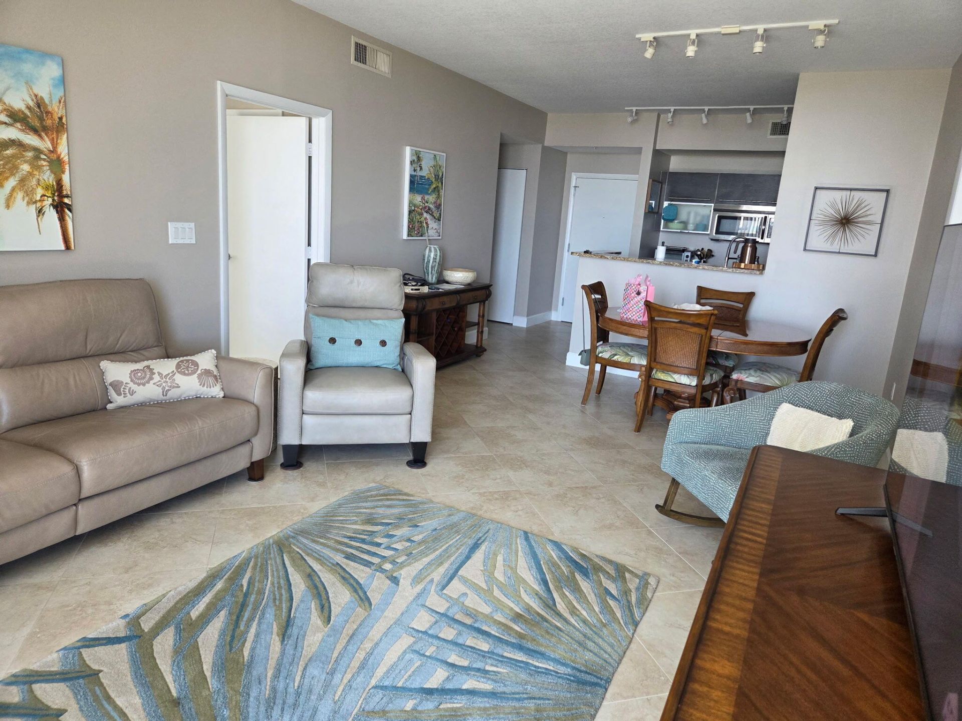 550 Okeechobee Boulevard, Unit 1505, West Palm Beach, FL 33401 Photo