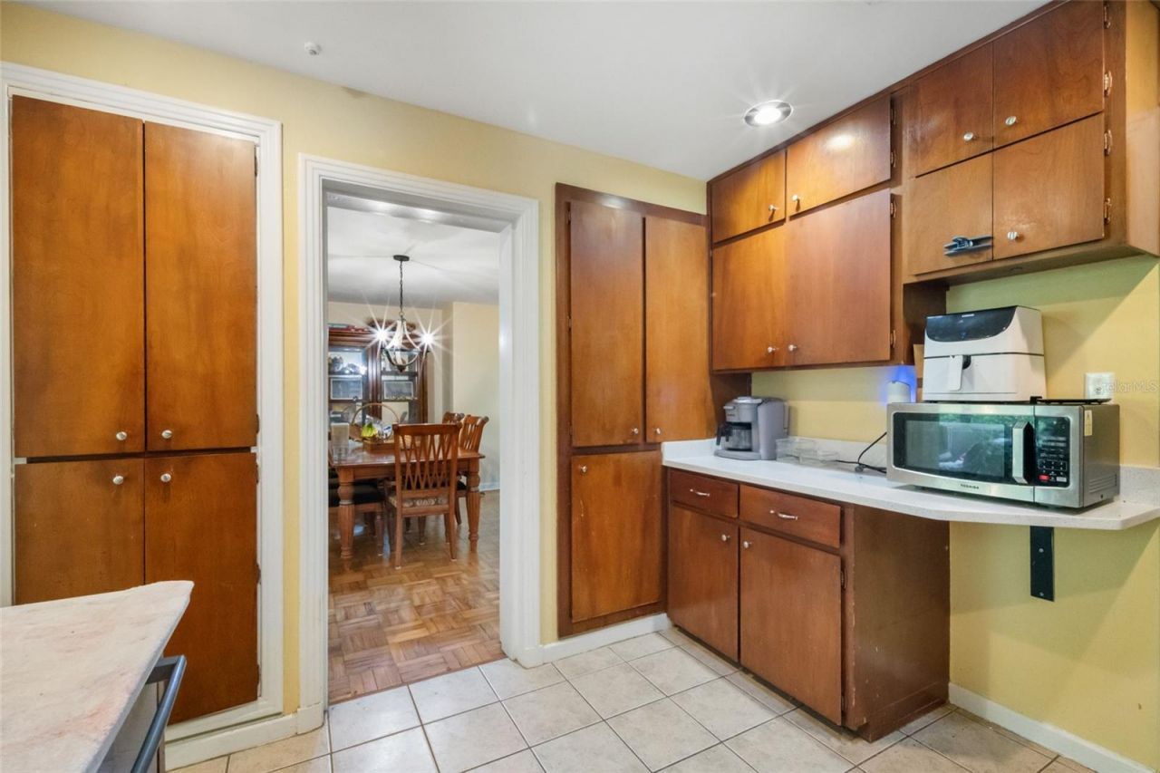 2034 NW 8th Place , Gainesville, FL 32603 Photo