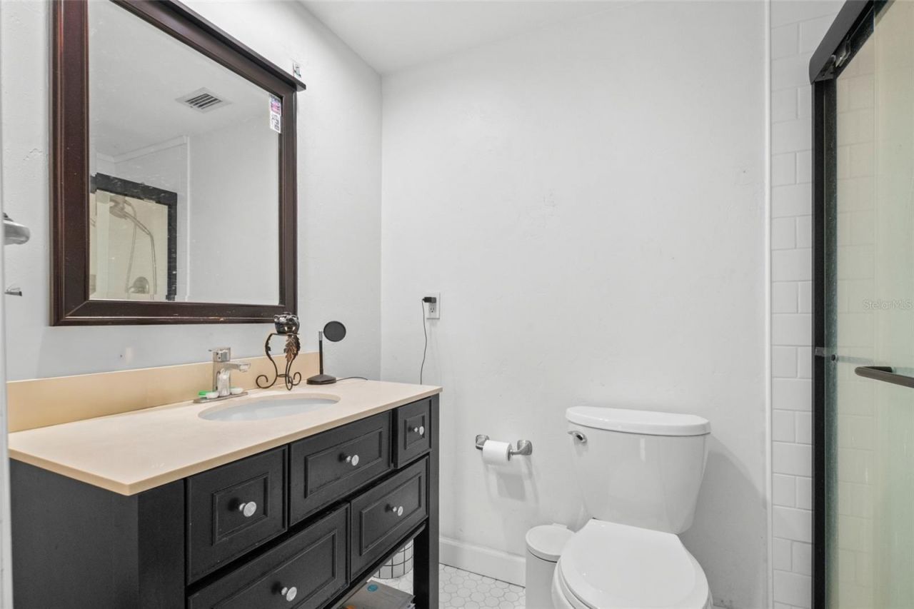 2034 NW 8th Place , Gainesville, FL 32603 Photo