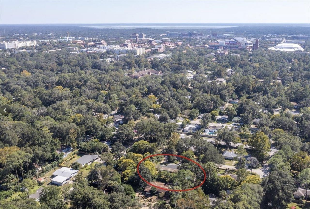 2034 NW 8th Place , Gainesville, FL 32603 Photo