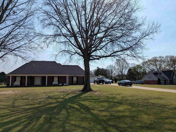 6110 NELLWOOD DR, Olive Branch, MS 38654