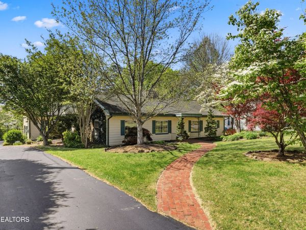 2008 Cedar Lane, Knoxville, TN 37918