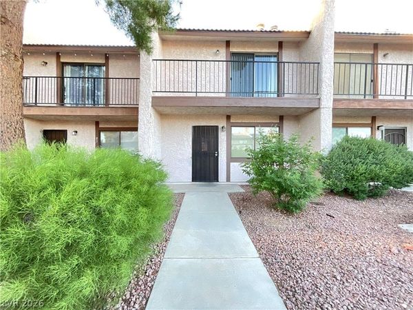 5244 Child Court, Unit 82, Las Vegas, NV 89103