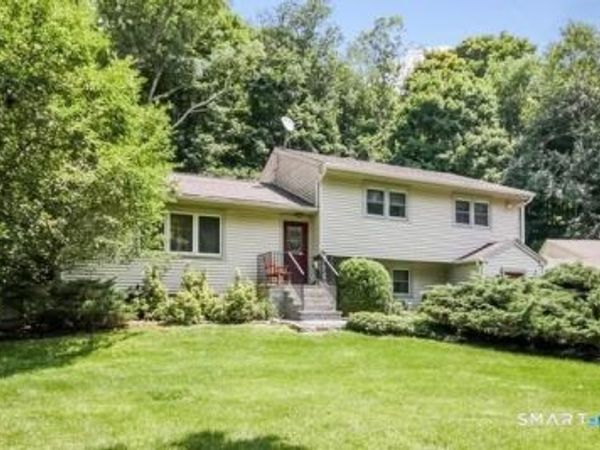 16 Sherwood, Ridgefield, CT 06877