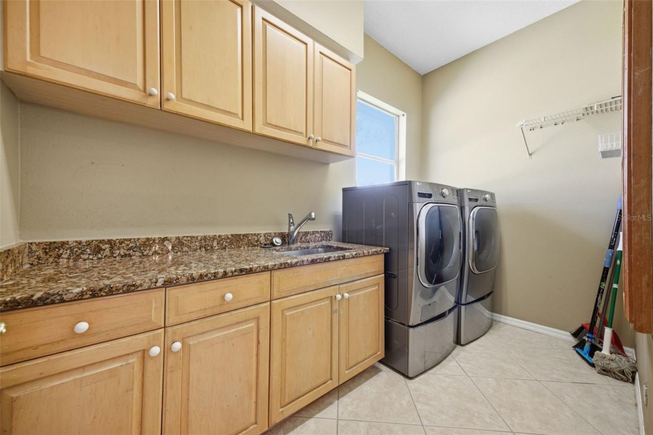 18629 Avenue Capri, Lutz, FL 33558 Photo