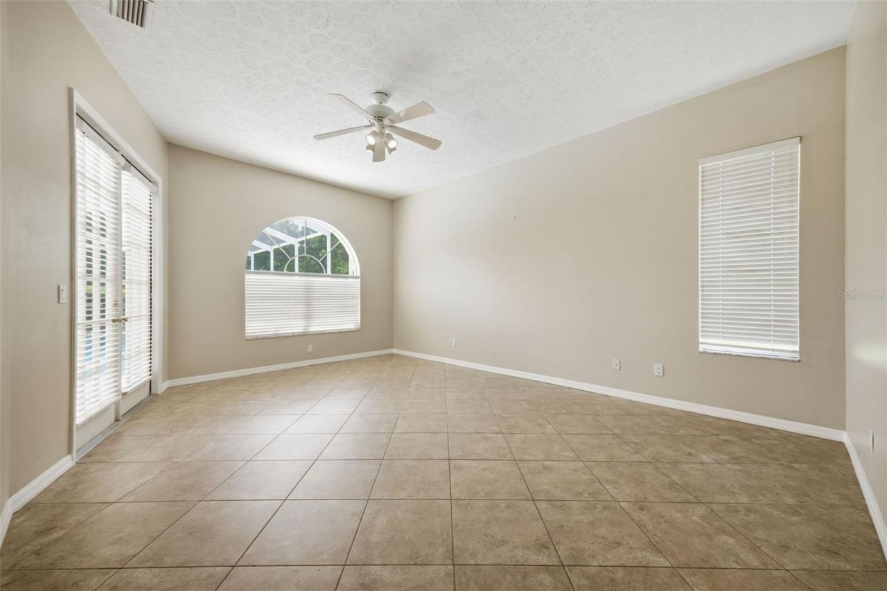 18629 Avenue Capri, Lutz, FL 33558 Photo