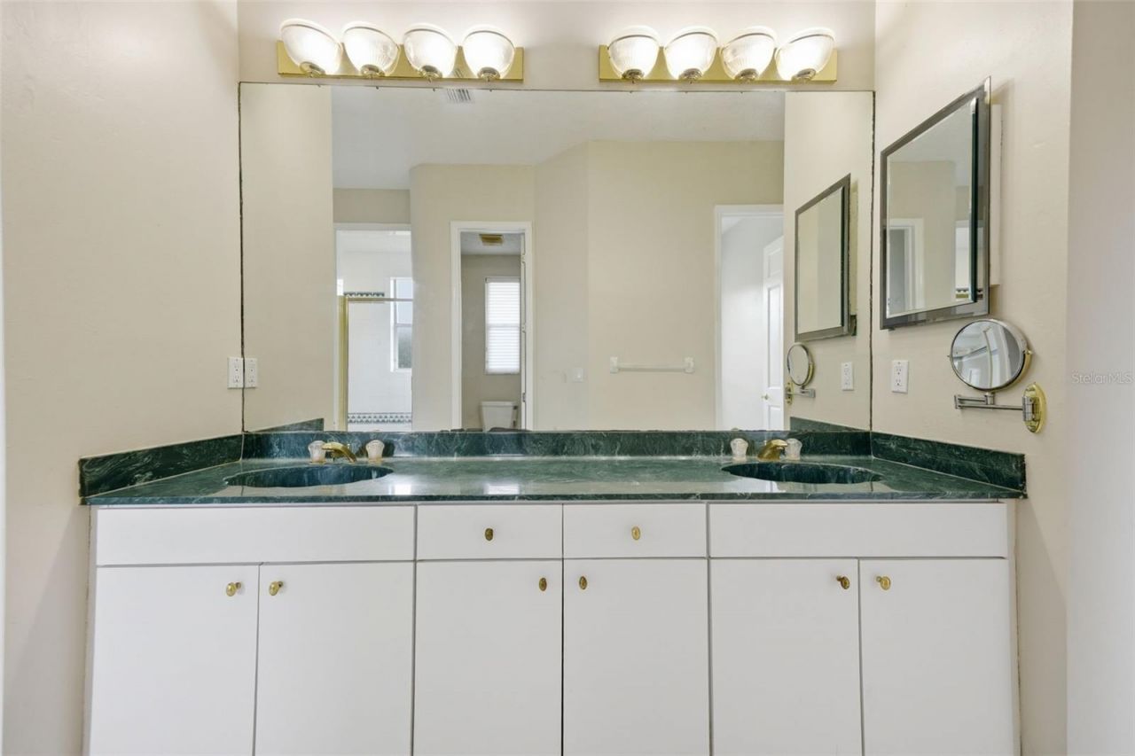 18629 Avenue Capri, Lutz, FL 33558 Photo