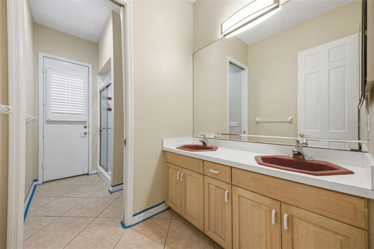 18629 Avenue Capri, Lutz, FL 33558 Photo