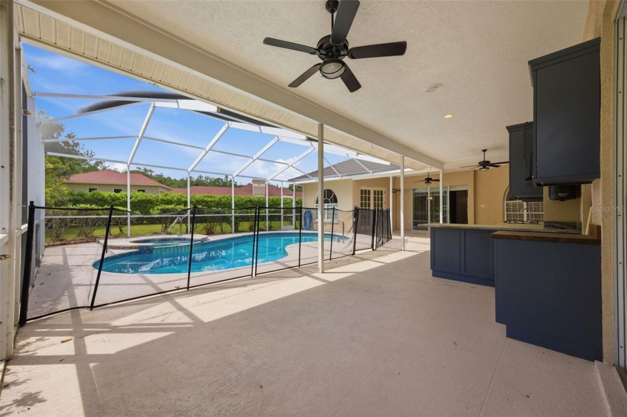 18629 Avenue Capri, Lutz, FL 33558 Photo