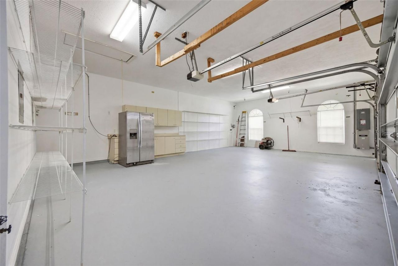 18629 Avenue Capri, Lutz, FL 33558 Photo