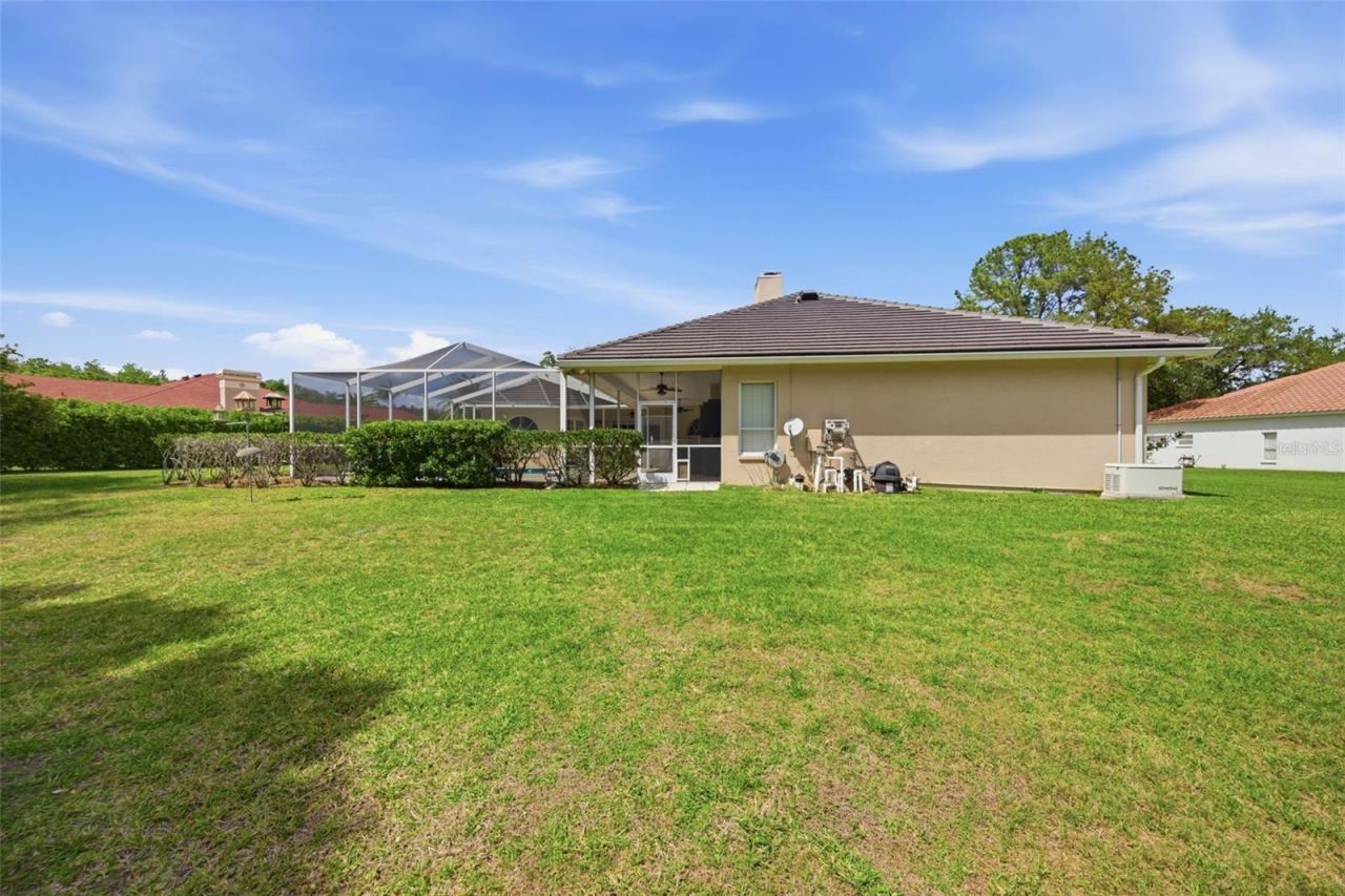 18629 Avenue Capri, Lutz, FL 33558 Photo