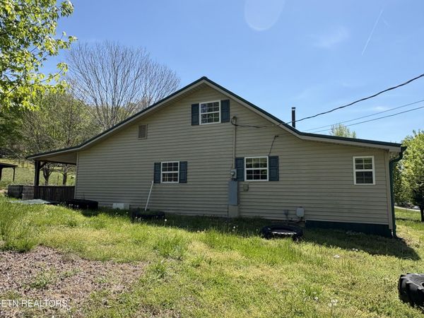 232 Sallings Rd, Luttrell, TN 37779