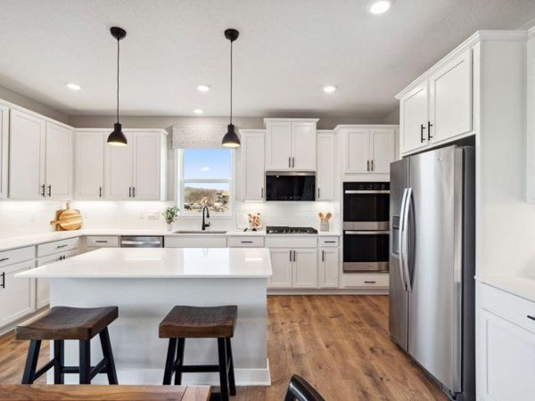 3785 Brookside Drive, Chaska, MN 55318