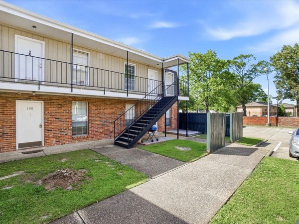 1755 College Dr, Unit #209, Baton Rouge, LA 70808