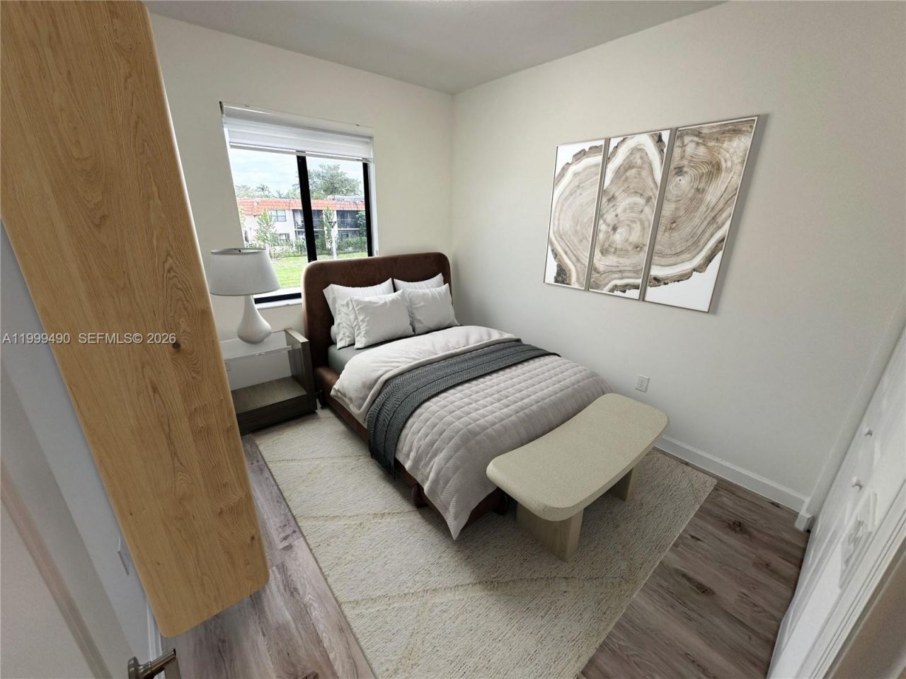 949 NE 211th St, Miami, FL 33179 Photo