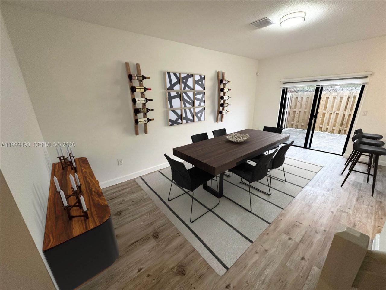 949 NE 211th St, Miami, FL 33179 Photo