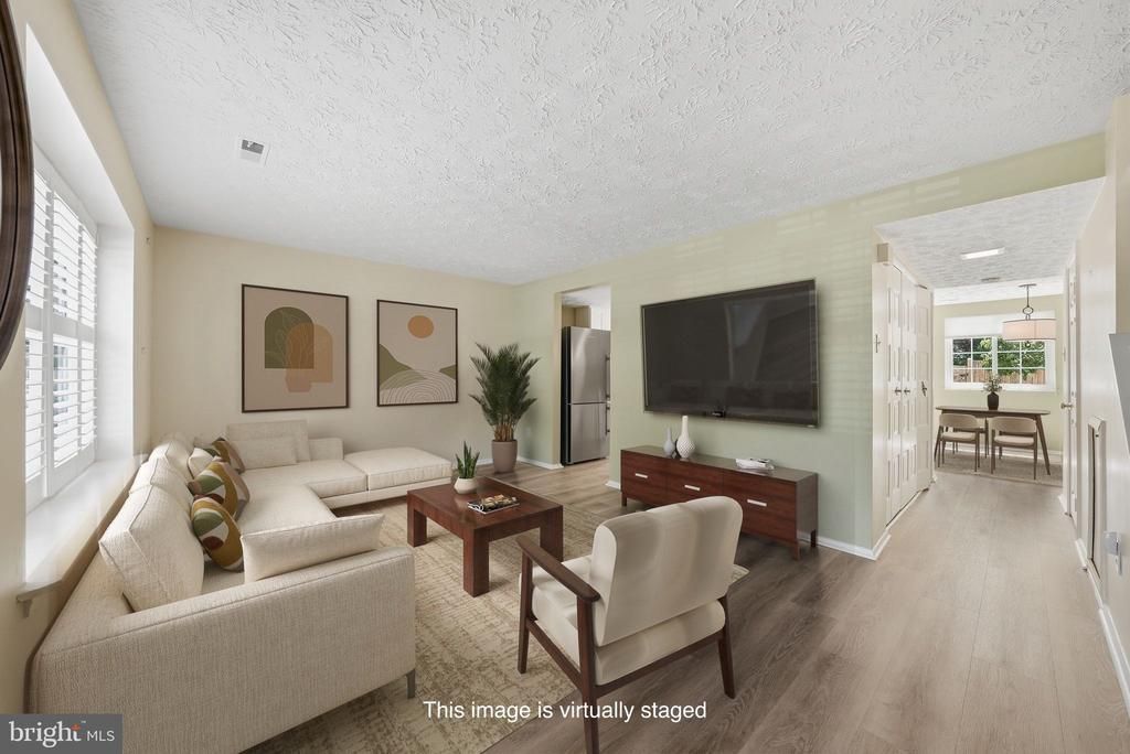 5574 Caithness Court, Fairfax, VA 22032 Main Photo