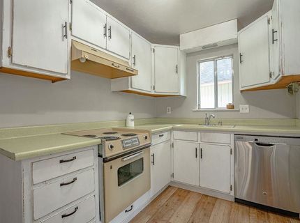 542 Manzanita Way, Lake Almanor, CA 96137 Photo