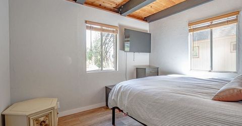 542 Manzanita Way, Lake Almanor, CA 96137 Photo