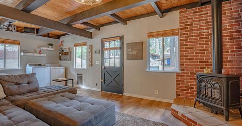 542 Manzanita Way, Lake Almanor, CA 96137 Photo