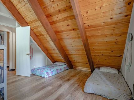 542 Manzanita Way, Lake Almanor, CA 96137 Photo