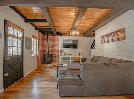 542 Manzanita Way, Lake Almanor, CA 96137 Photo