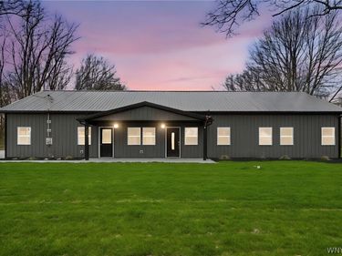 1192 Quaker Road W, Barker, NY 14012