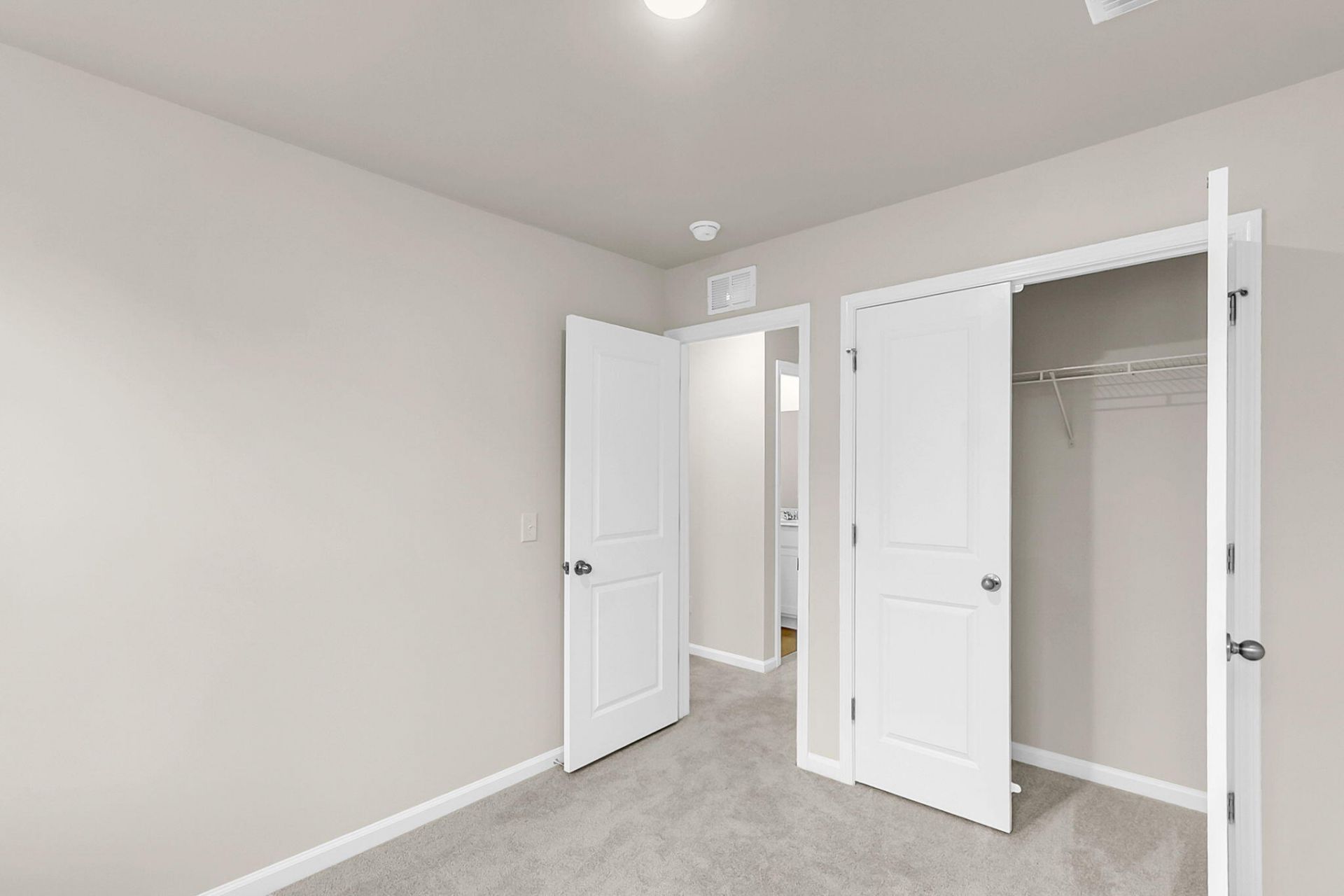 489 Martins Creek Boulevard Photo 23