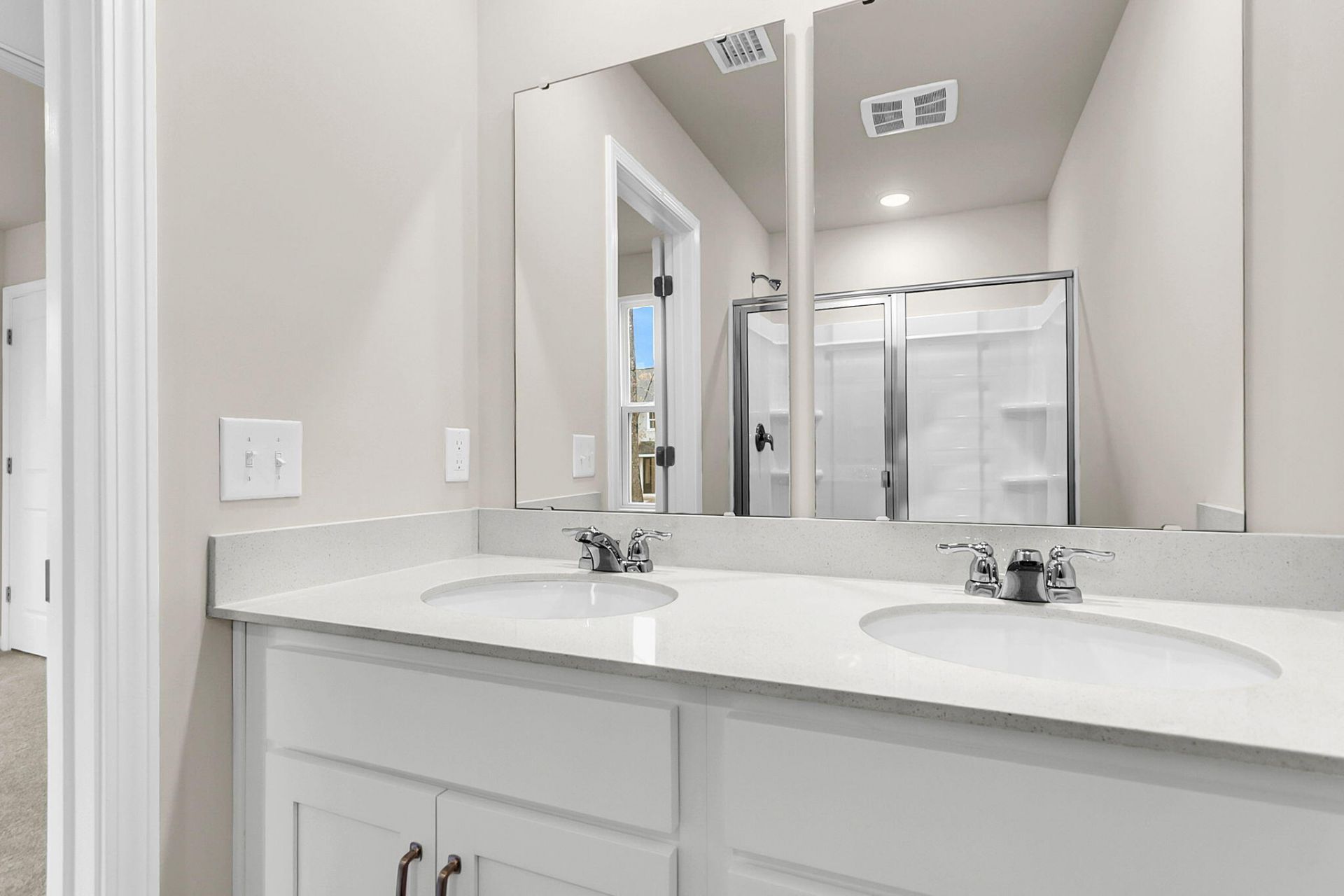 489 Martins Creek Boulevard Photo 33