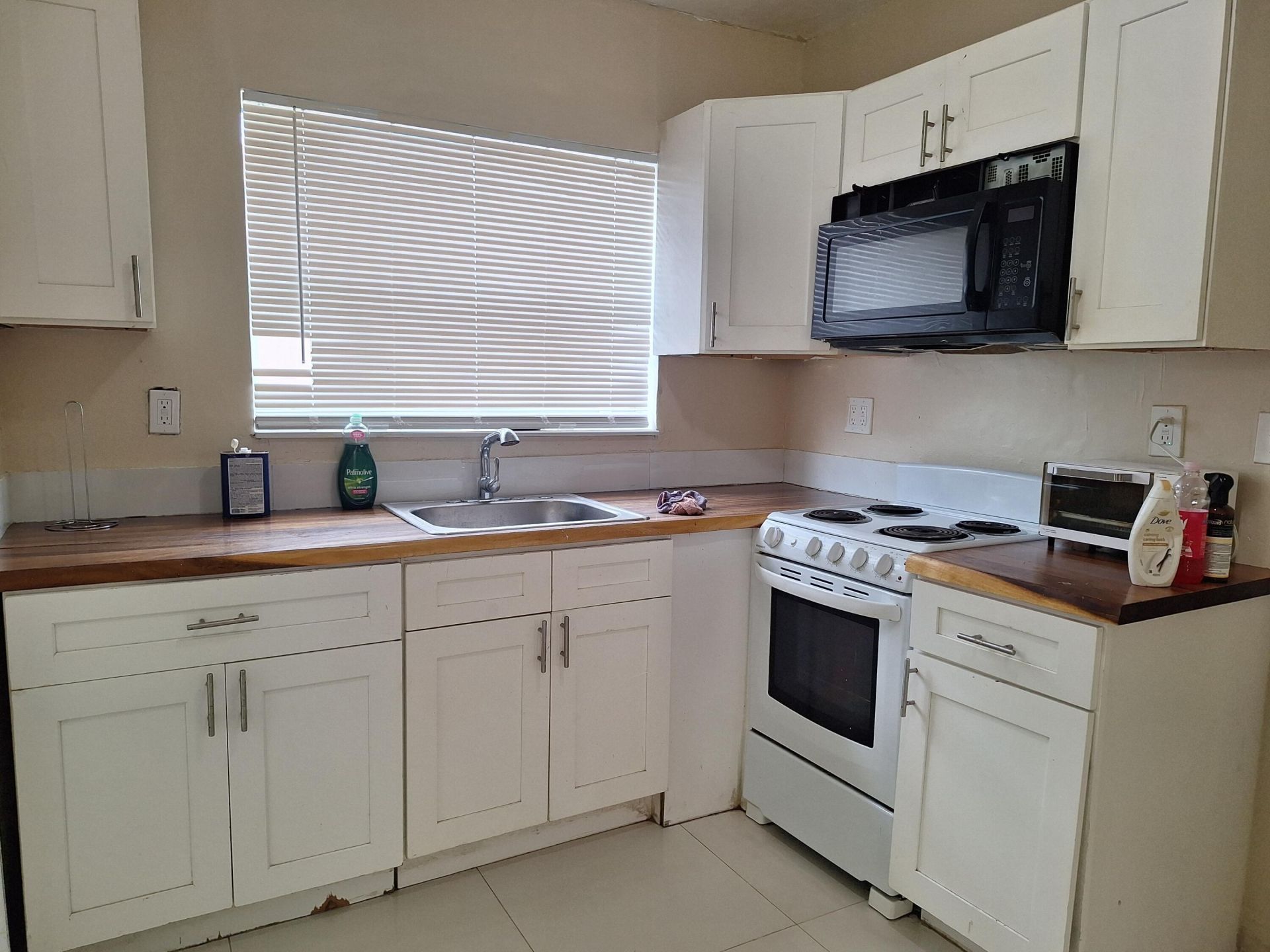 1942 Buchanan Street, Hollywood, FL 33020 Photo