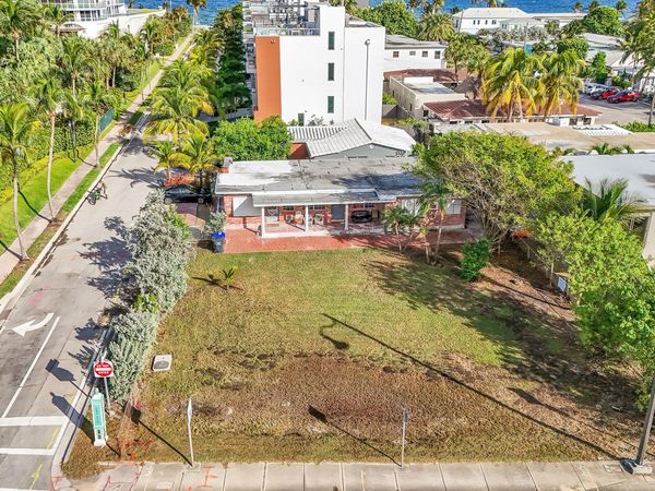 356 Balboa Street, Unit 1, Hollywood, FL 33019