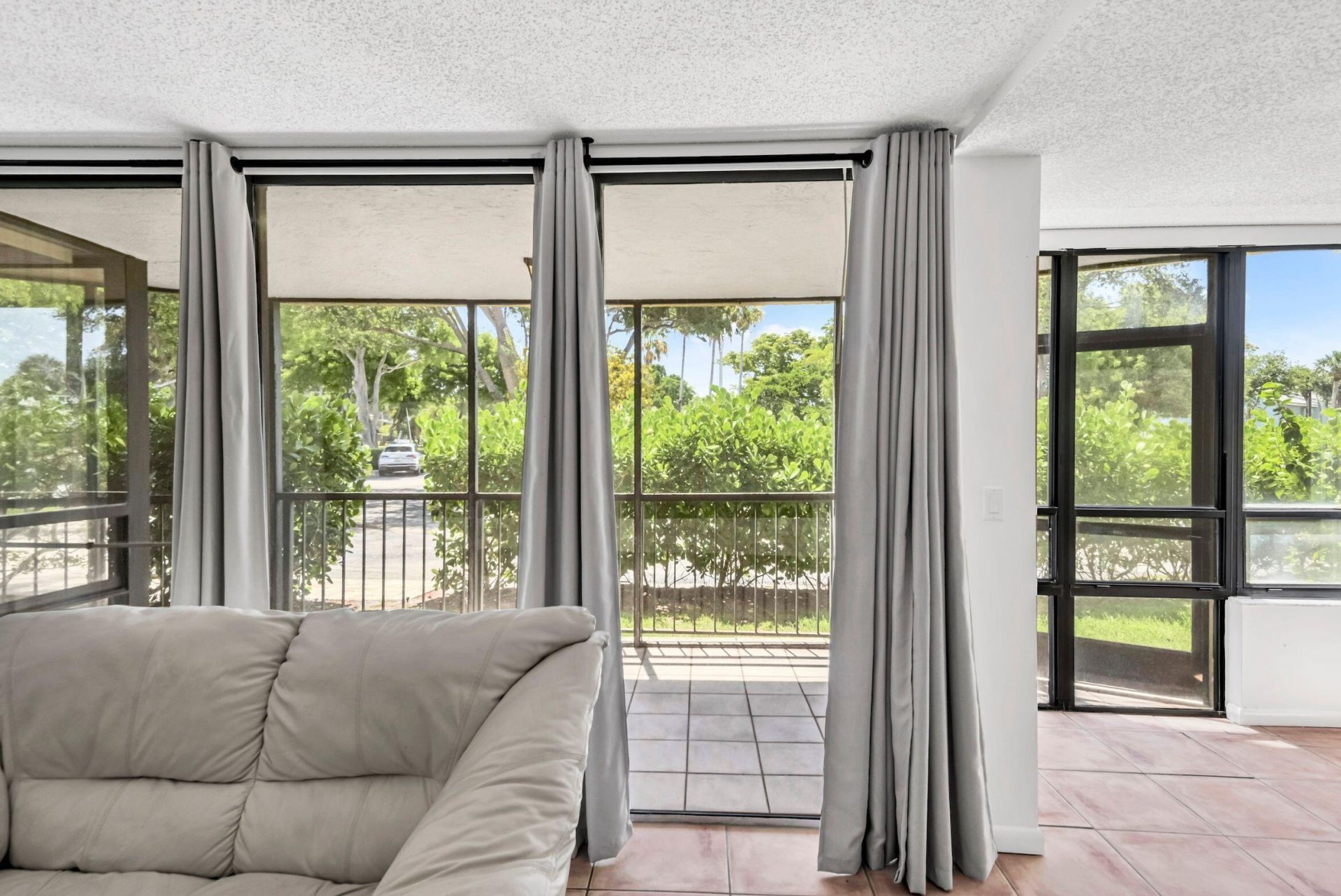 799 Jeffery Street, Unit 105, Boca Raton, FL 33487 Photo