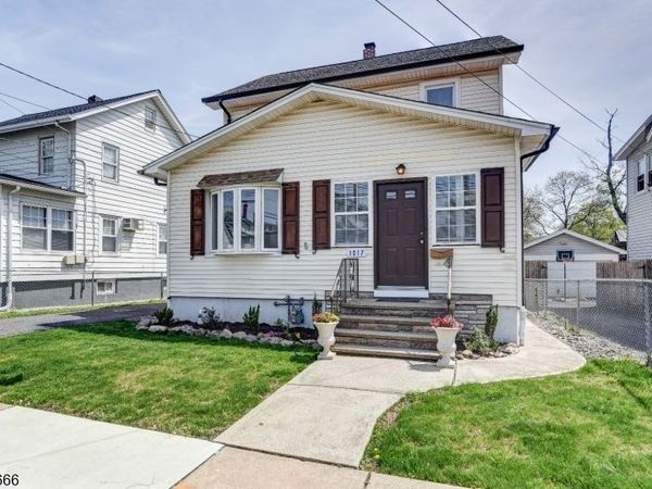 1017 Grandview Ave, Union, NJ 07083