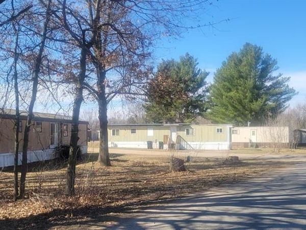 204 Camp Road, Unit 17, Fairchild, WI 54741