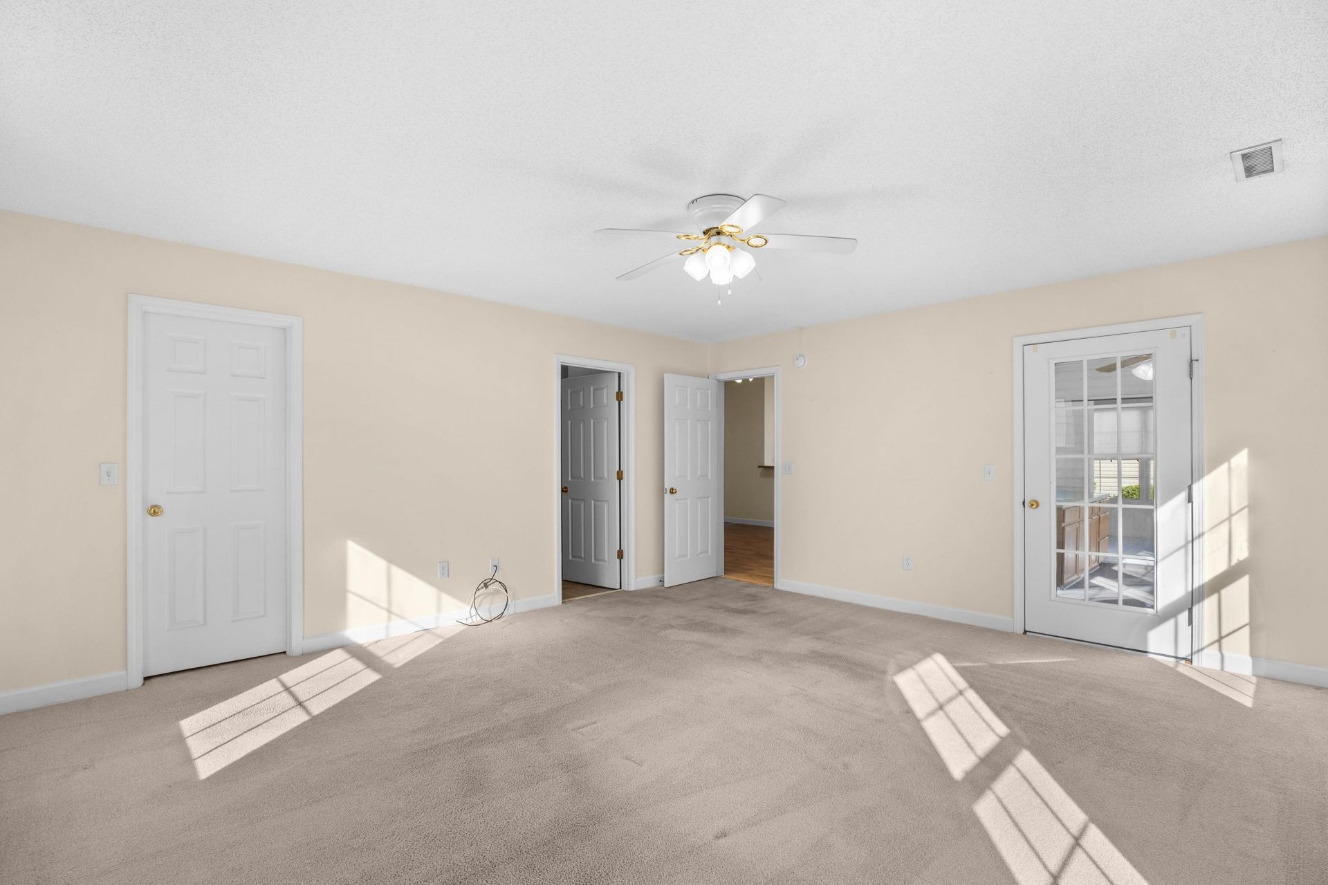 2375 Seaford Dr. Photo 12