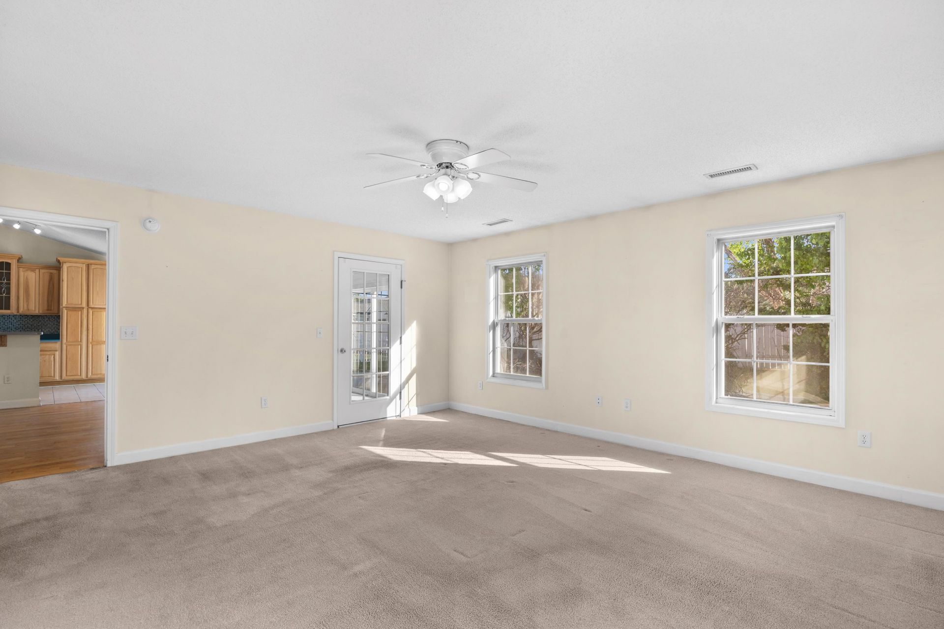 2375 Seaford Dr. Photo 13