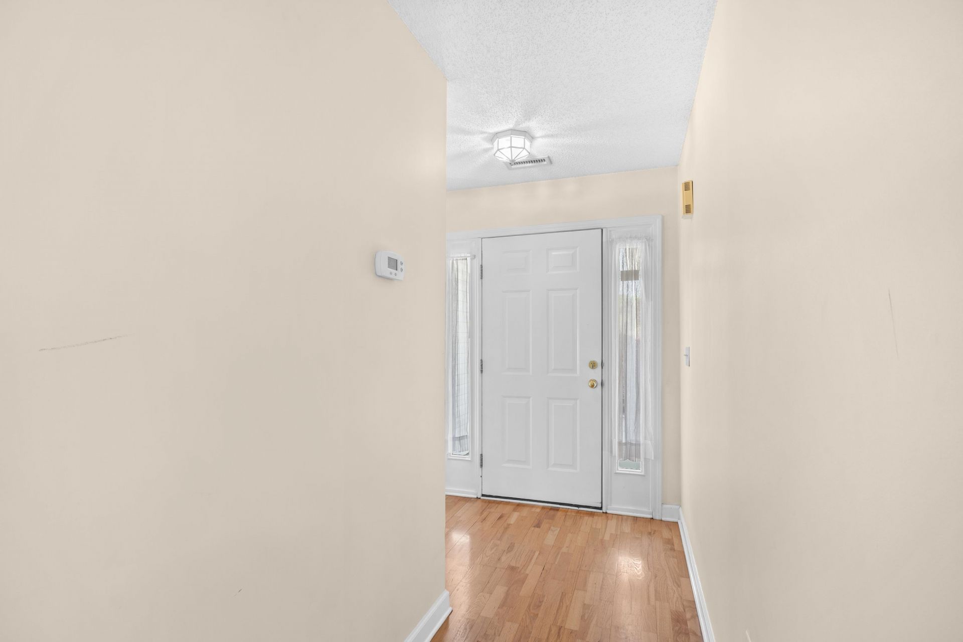 2375 Seaford Dr. Photo 17