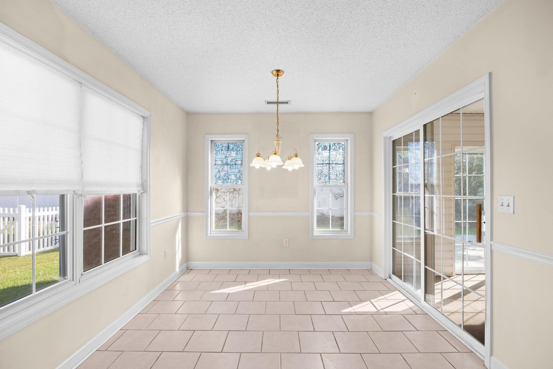 2375 Seaford Dr. Photo 27
