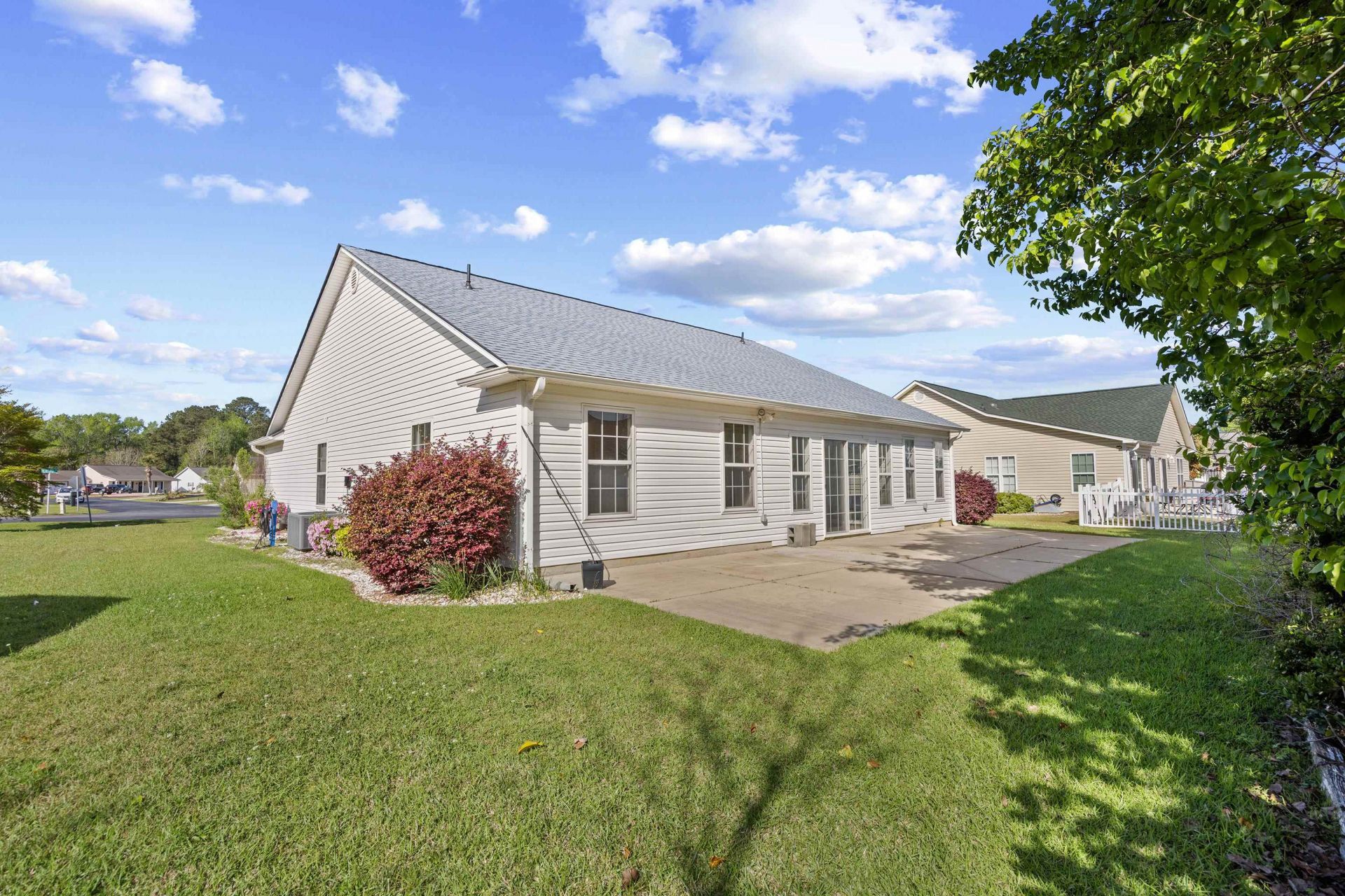 2375 Seaford Dr. Photo 33