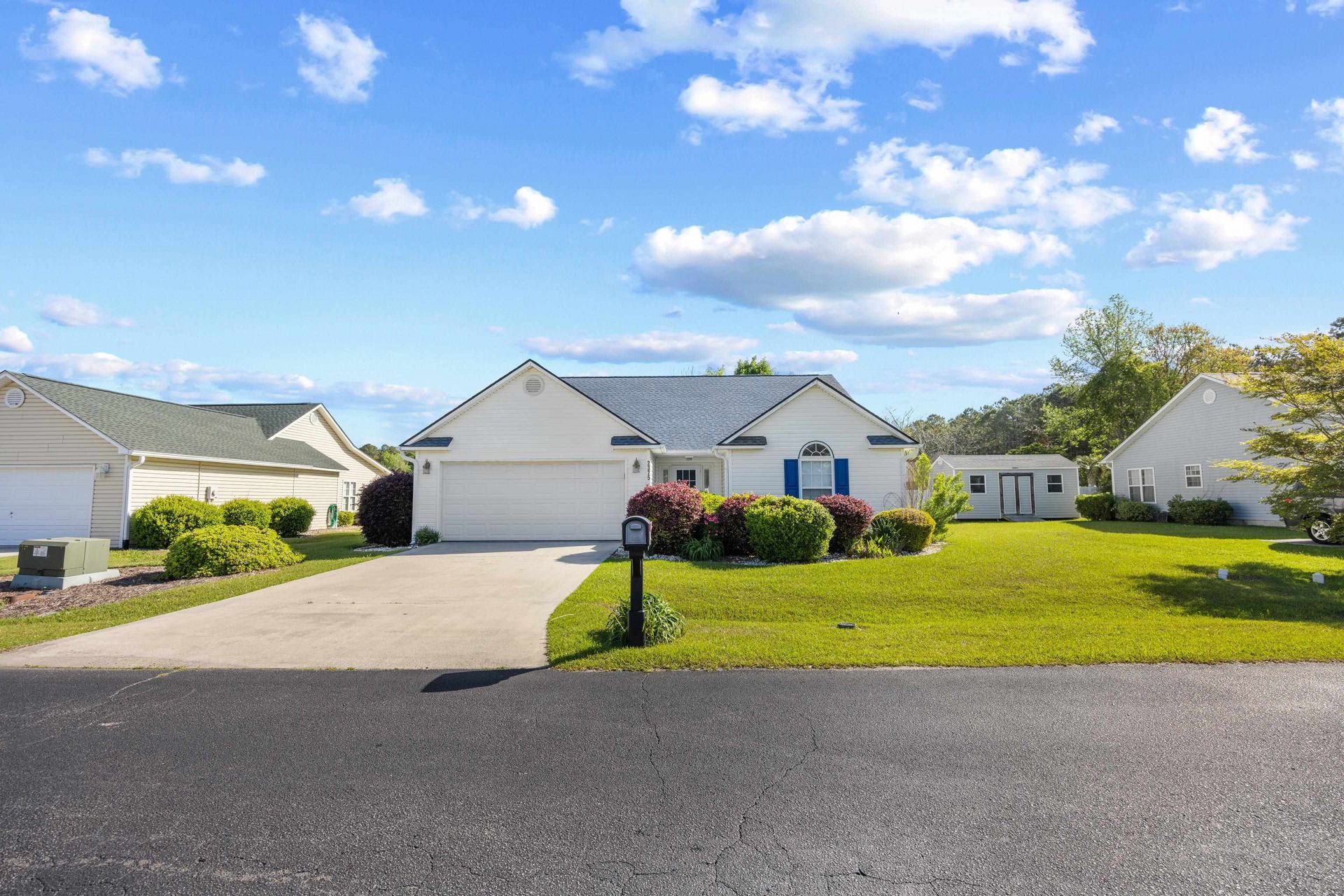 2375 Seaford Dr. Photo 36