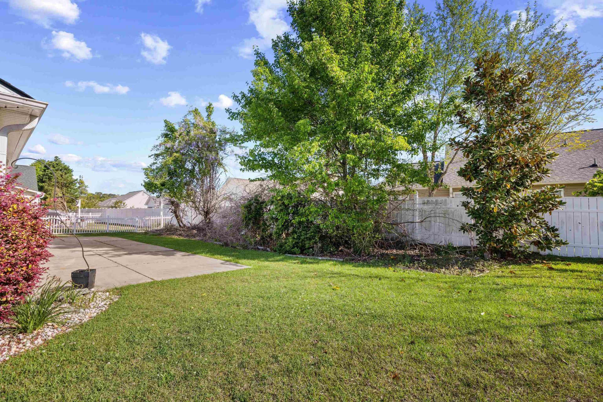 2375 Seaford Dr. Photo 6