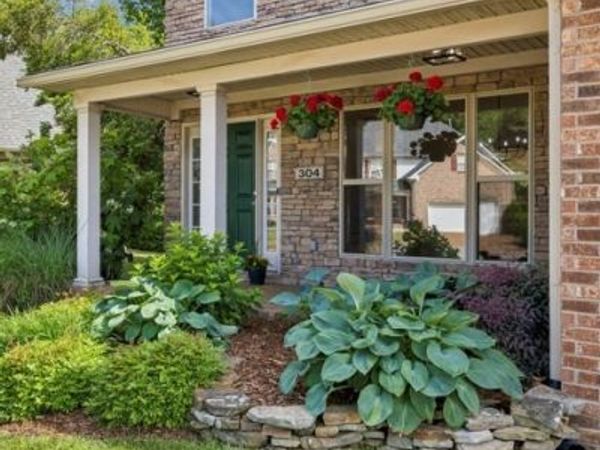 304 Pinnacle Pl, Nashville, TN 37221
