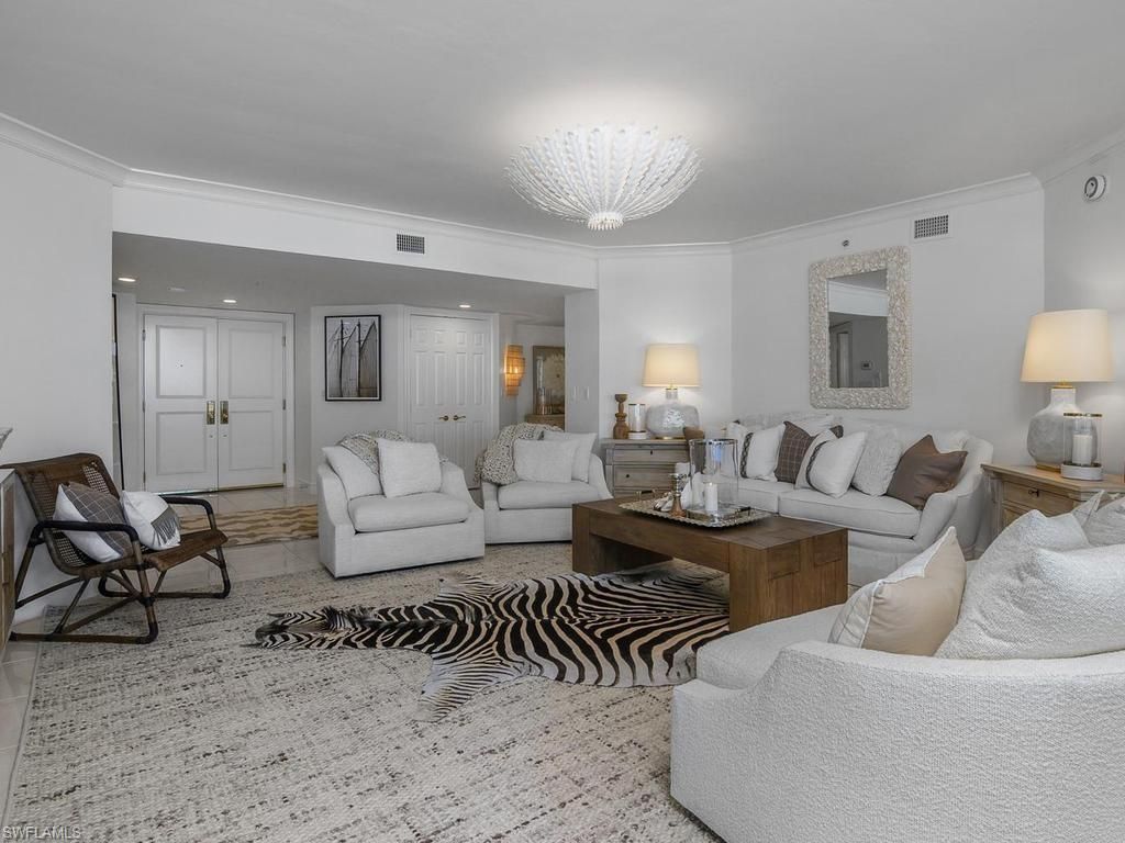 4021 Gulf Shore Blvd N, Unit 1103, Naples, FL 34103 Photo